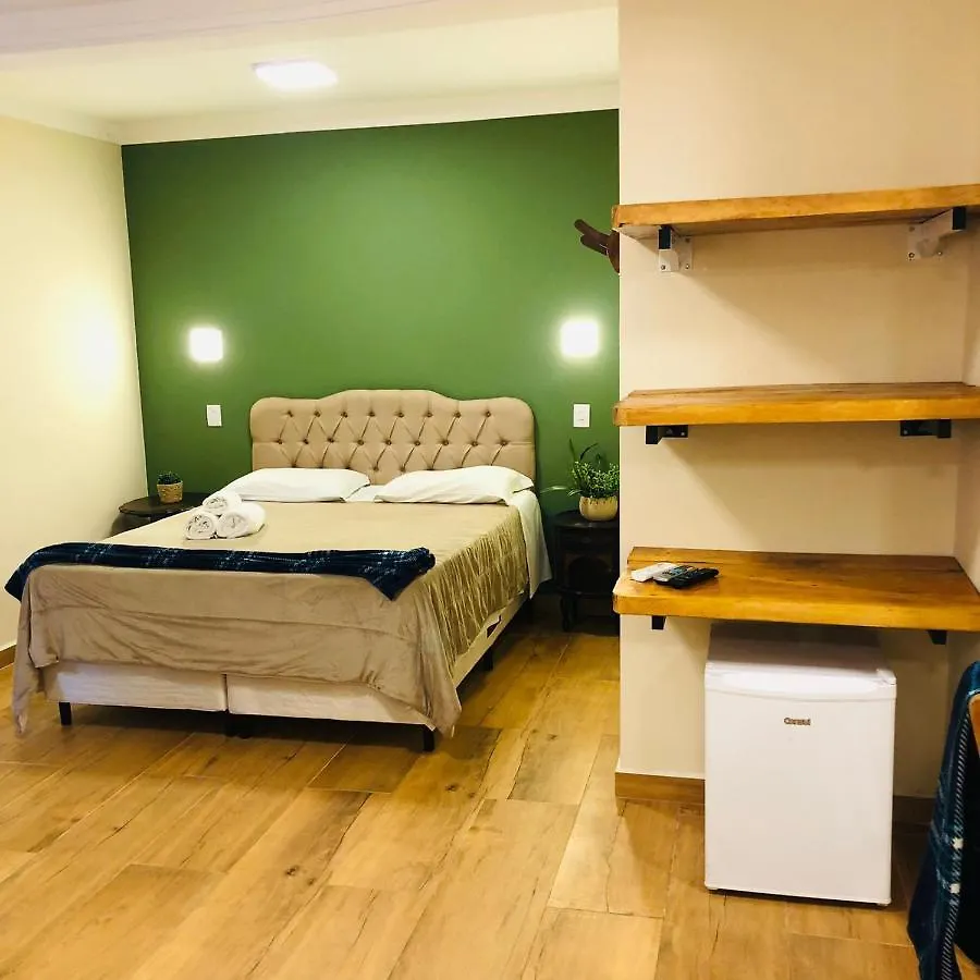 Otel Pousada Casa Mantiqueira - Proxima Ao Capivari E Opcoes De Hidromassagem Campos do Jordao
