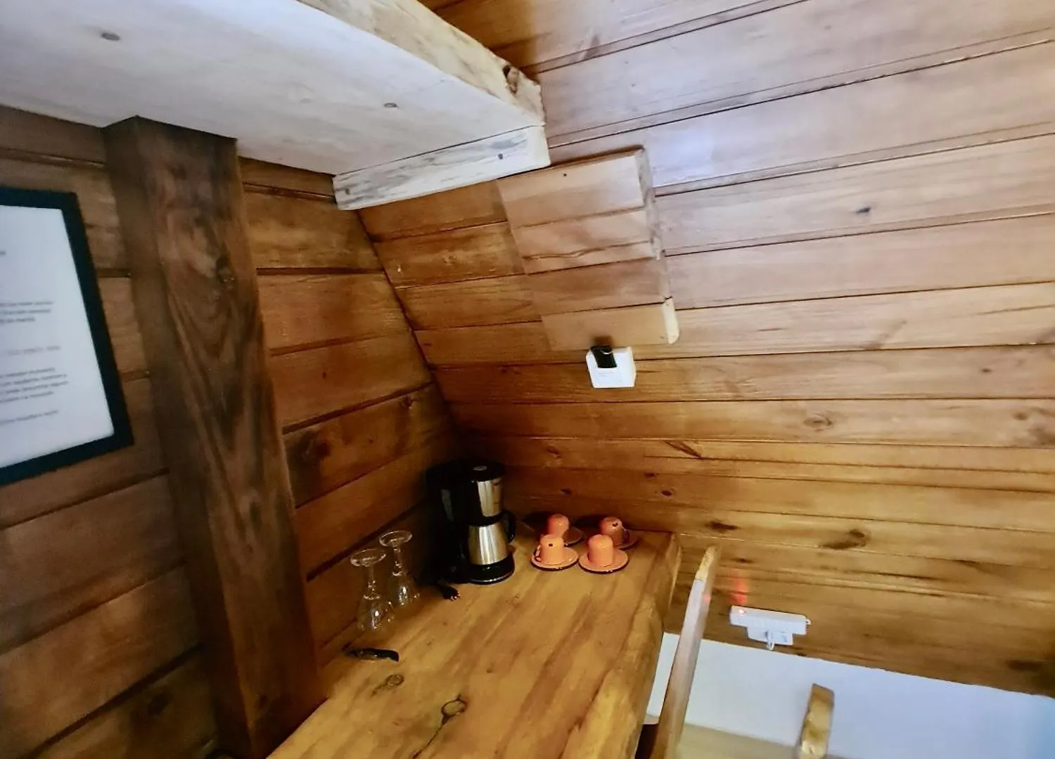 **** Otel Pousada Casa Mantiqueira - Proxima Ao Capivari E Opcoes De Hidromassagem Campos do Jordao Brezilya