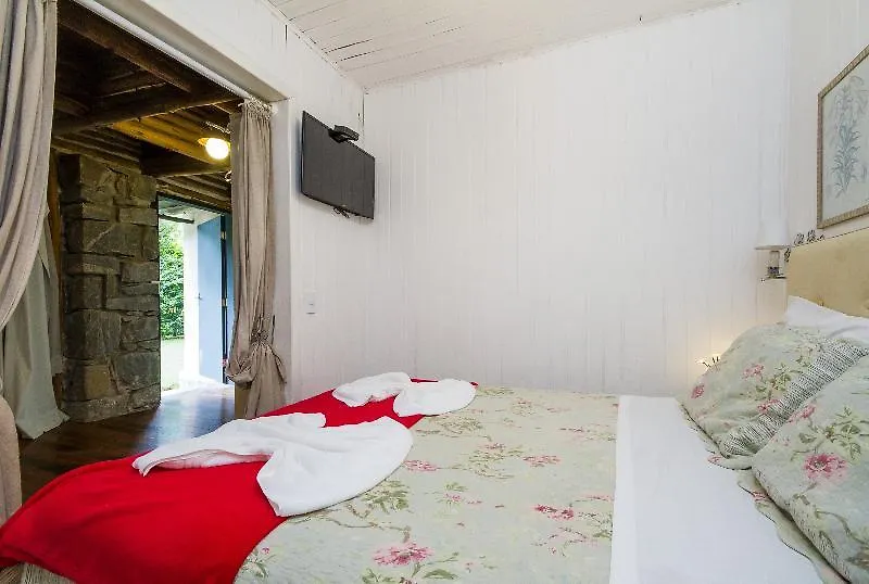 Pousada Casa Mantiqueira - Proxima Ao Capivari E Opcoes De Hidromassagem Campos do Jordao